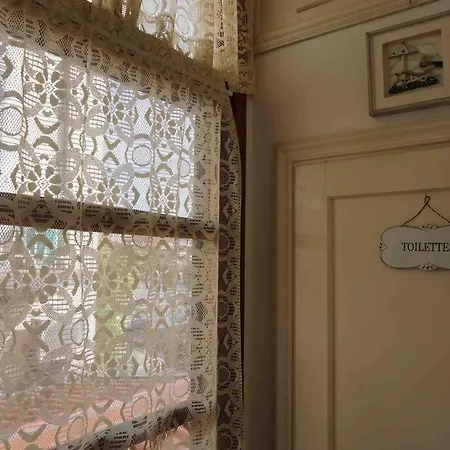 Nel Centro Di Dei Marmi Apartament *
