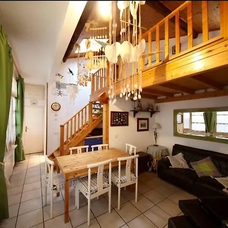 Apartament Nel Centro Di Dei Marmi