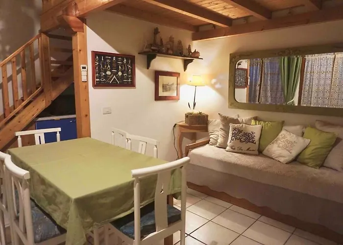 Nel Centro Di Dei Marmi * Форте-деи-Марми