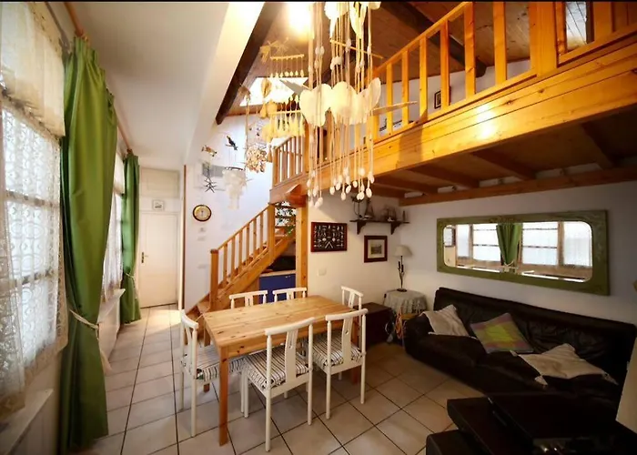 Apartman Nel Centro Di Dei Marmi